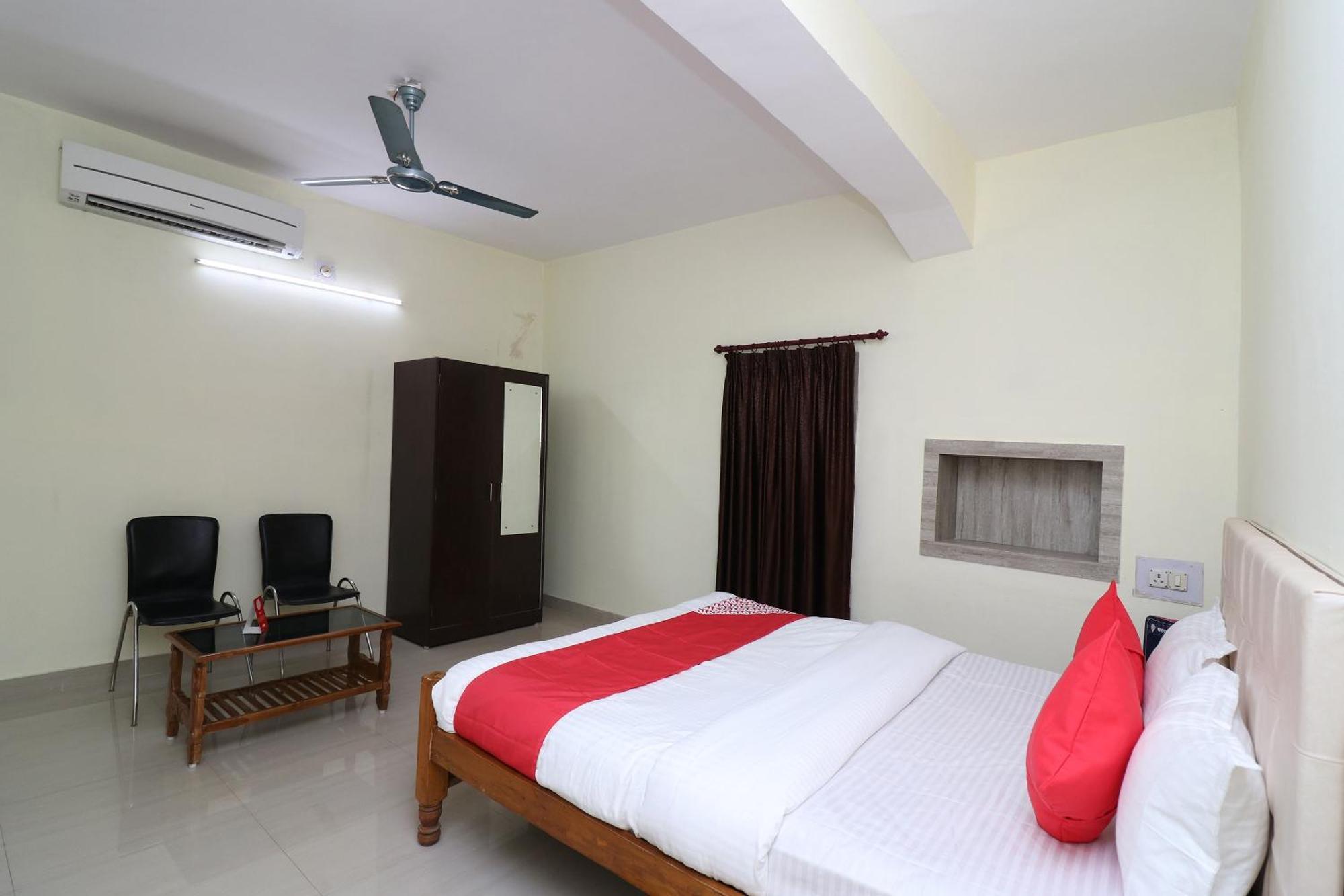 Hotel Shreya بوهفانيشفار المظهر الخارجي الصورة