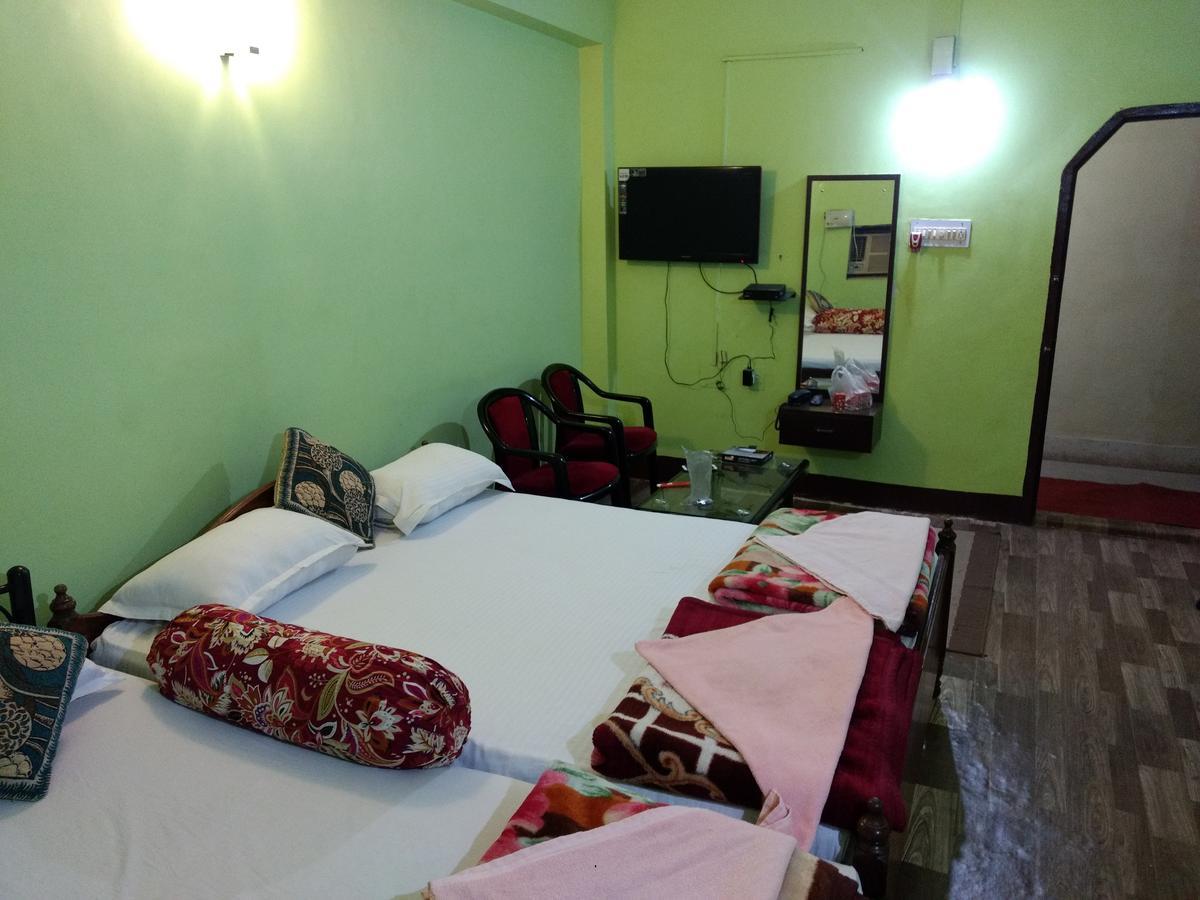 Hotel Shreya بوهفانيشفار المظهر الخارجي الصورة